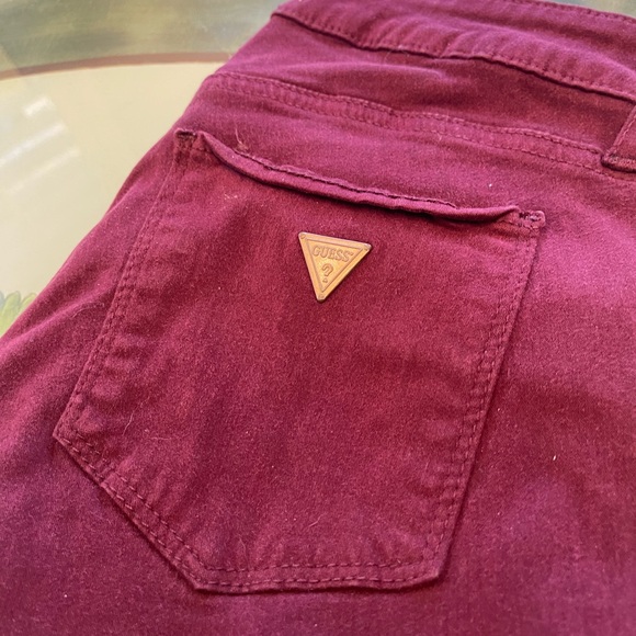 ๐ Guess Sexy Curve Jeans ๐ - Picture 5 of 9